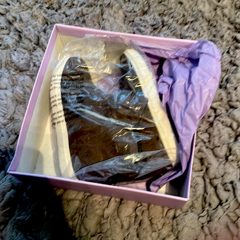 Brand new madden girl shoe for sale